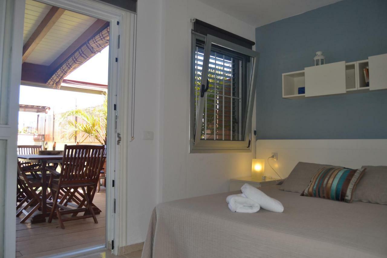 Apartamento Vacacional Relax Frente Al Mar 坎德拉里亚 外观 照片